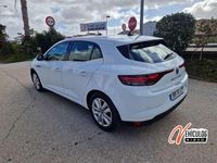 Usado Renault Mégane IV Business 116 CV (85 kW) 2021 Blanco Utilitario