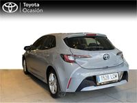 Usado Toyota Corolla 122 CV (89 kW) 2019 Gris / plata Berlina
