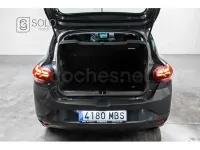 Usado Dacia Sandero Comfort 91 CV (66 kW) 2022 Negro Utilitario