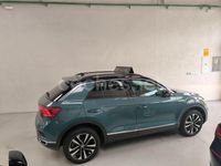 Usado VW T-Roc Advance 115 CV (84 kW) 2019 Azul SUV