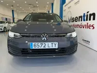 Usado VW Golf VIII Life 110 CV (80 kW) 2021 Gris / plata Familiar