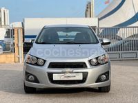 Usado Chevrolet Aveo LTZ 95 CV (69 kW) 2012 Gris / plata Berlina