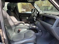 Usado Land Rover Defender SE Dynamic 400 CV (294 kW) 2024 Negro SUV