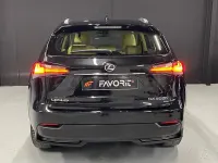 Usado Lexus NX300h Executive Line 197 CV (144 kW) 2017 Negro SUV
