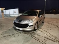 Usado Peugeot 207 70 CV (51 kW) 2007 Gris / plata Berlina