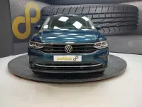 Usado VW Tiguan Life 150 CV (110 kW) 2022 Azul SUV
