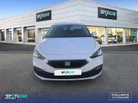 Usado Seat Leon Style 116 CV (85 kW) 2025 Gris Berlina