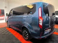 Usado Ford Tourneo Sport 170 CV (125 kW) 2023 Azul Monovolumen