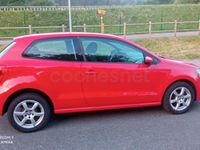 Usado VW Polo Advance 70 HP (51 kW) 2013 Vermelho Citadino