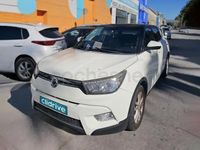 Usado Ssangyong (KGM) Tivoli Limited 115 CV (84 kW) 2016 Blanco SUV
