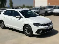 Usado VW Polo 95 CV (69 kW) 2025 Blanco Utilitario
