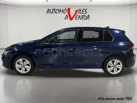 Usado VW Golf VIII Life 110 CV (80 kW) 2021 Azul Berlina