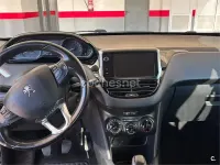 Usado Peugeot 208 Style 82 CV (60 kW) 2018 Azul Utilitario