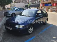 Usado Seat Ibiza Stella 75 CV (55 kW) 2000 Azul Utilitario