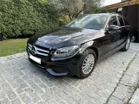 Usado Mercedes C200 150 CV (110 kW) 2018 Negro Familiar