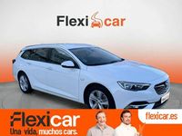 Usado Opel Insignia Business 136 CV (100 kW) 2018 Blanco Familiar