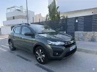 Usado Dacia Sandero Expression 91 CV (66 kW) 2025 Verde Berlina