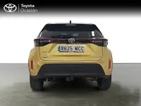 Usado Toyota Yaris Cross Style 116 CV (85 kW) 2022 Amarillo SUV