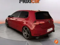 Usado VW Golf VII GTI 245 CV (180 kW) 2017 Rojo Utilitario