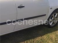 Usado Seat Ibiza Reference 70 CV (51 kW) 2006 Blanco Berlina