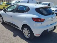Usado Renault Clio Business 90 CV (66 kW) 2019 Blanco Utilitario