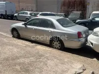 Usado Rover 75 120 CV (88 kW) 2004 Gris / plata Familiar