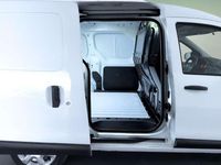 Usado Dacia Dokker Essentiel 98 HP (72 kW) 2019 Branco Monovolume