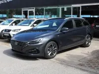 Usado Hyundai i30 120 HP (88 kW) 2024 Cinzento Carrinha