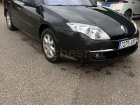 Käytetty Renault Laguna III Expression 110 HP (80 kW) 2010 Musta Sedan