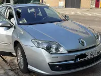 Usado Renault Laguna III Expression 150 CV (110 kW) 2008 Gris / plata Familiar