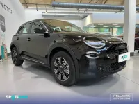 Usado Fiat 600 145 CV (106 kW) 2025 Negro SUV