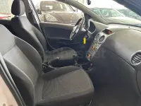 Usado Opel Corsa Expression 75 CV (55 kW) 2013 Blanco Utilitario