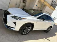 Usado Lexus RX450h Sport Line 313 CV (230 kW) 2018 Beige SUV