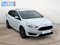 Usado Ford Focus Trend 100 CV (73 kW) 2015 Blanco Familiar