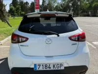 Usado Mazda 2 90 CV (66 kW) 2019 Blanco Berlina