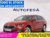 Usado Skoda Octavia Style 150 CV (110 kW) 2021 Rojo Familiar