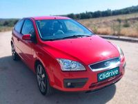 Usado Ford Focus Titanium 136 CV (100 kW) 2005 Rojo Utilitario
