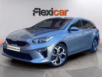 Usado Kia Ceed 136 CV (100 kW) 2020 Gris Utilitario