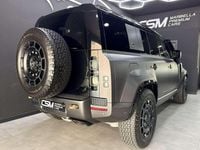 Usado Land Rover Defender 635 CV (467 kW) 2025 Gris SUV