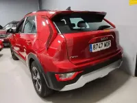 Usado Kia Niro 141 CV (103 kW) 2023 Rojo SUV