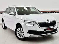 Usado Skoda Kamiq Ambition 95 CV (69 kW) 2021 Blanco SUV
