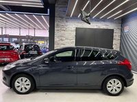 Usado Ford Focus Trend 125 CV (91 kW) 2013 Azul Utilitario