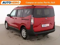 Usado Ford Tourneo Courier Titanium 125 CV (91 kW) 2024 Rojo Monovolumen