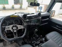 Usado Land Rover Defender 122 CV (89 kW) 2007 Verde Recogida