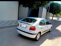 Usado Renault Mégane GrandTour Authentique 110 CV (80 kW) 2002 Blanco Familiar