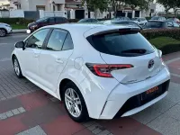 Usado Toyota Corolla Active 122 CV (89 kW) 2022 Blanco Berlina