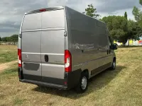 Usado Citroën Jumper 140 CV (102 kW) 2021 Gris Monovolumen