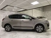 Usado Peugeot 3008 Crossway 120 CV (88 kW) 2016 Beige Monovolumen