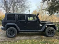 Usado Jeep Wrangler Sahara 177 CV (130 kW) 2010 Negro SUV