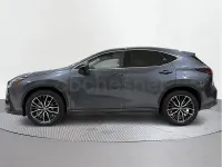 Usado Lexus NX350h Luxury Line 242 CV (177 kW) 2023 Gris / plata SUV